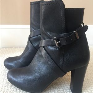ARMANI COLLEZIONI Ankle Boots